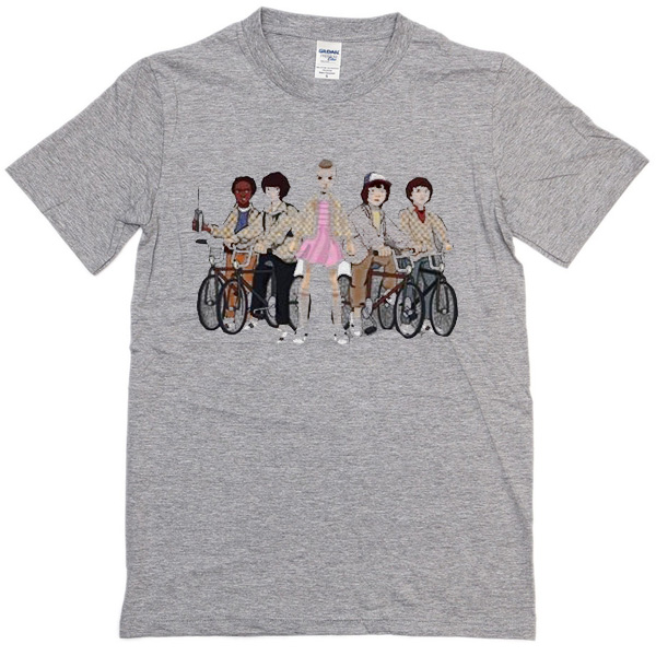 azafata sal lanzador Stranger Things Name Bicycle T-shirt